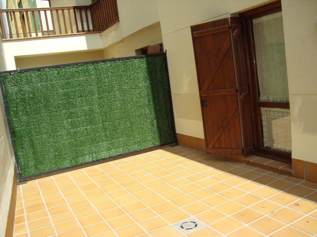 Apartamentos Saila Castejón de Sos Esterno foto